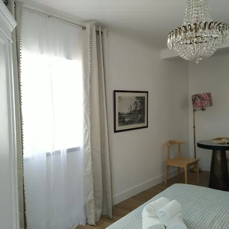 Casa Buganvilia - Near Of The Castle شقة